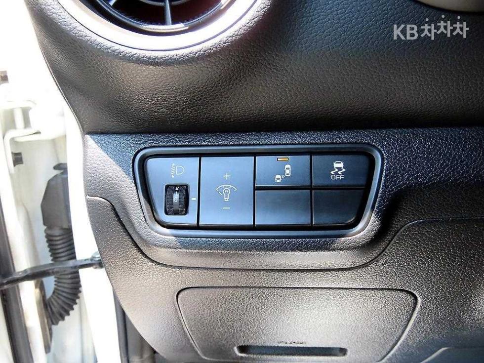 2019 - kia k3