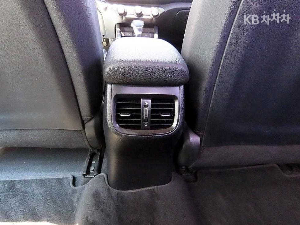 2019 - kia k3