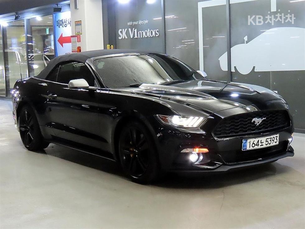 2017 ford mustang convertible
