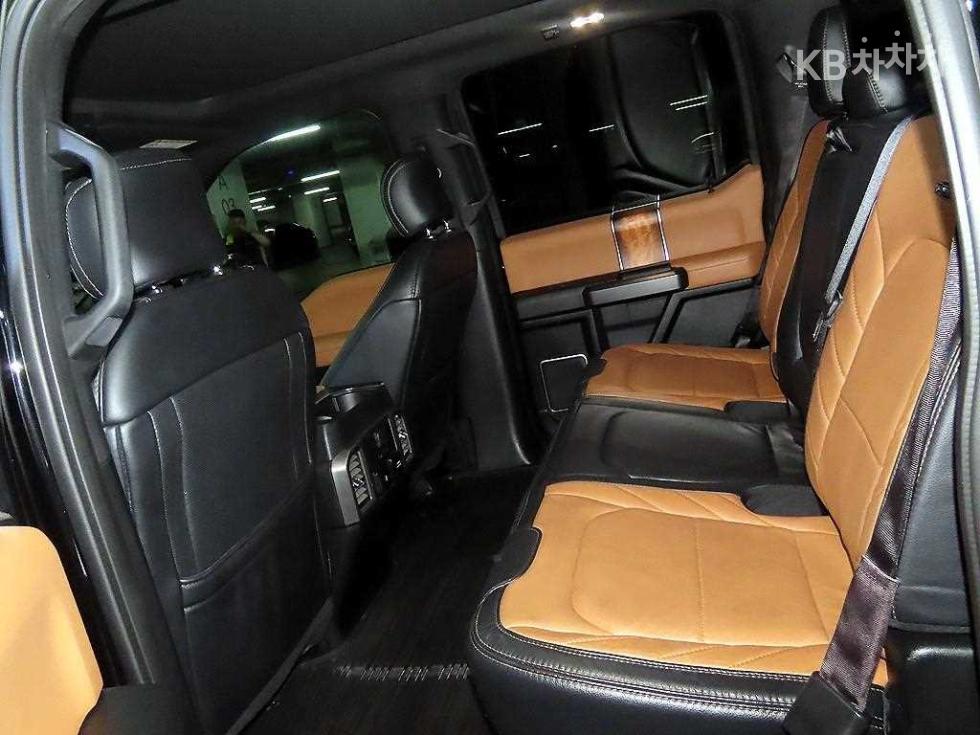 2017 Ford F150 photo