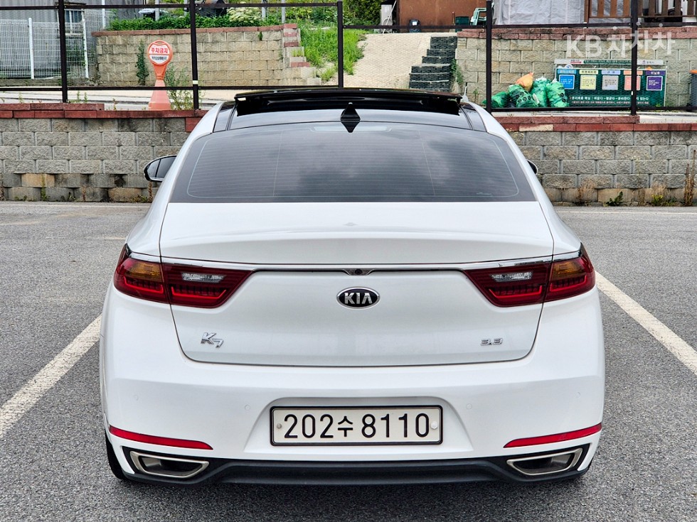 Kia K7 — miniaturë 5