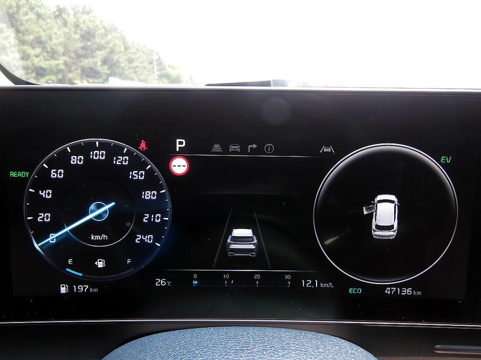 2023 - kia sportage