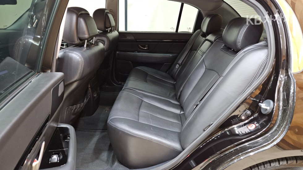 2010 - kia opirus