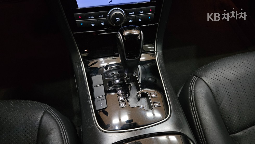 2010 - kia opirus