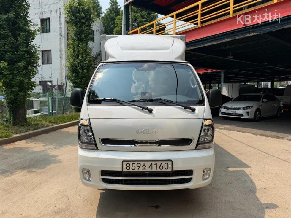 2025 - kia bongo iii