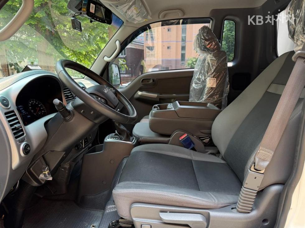 2025 - kia bongo iii