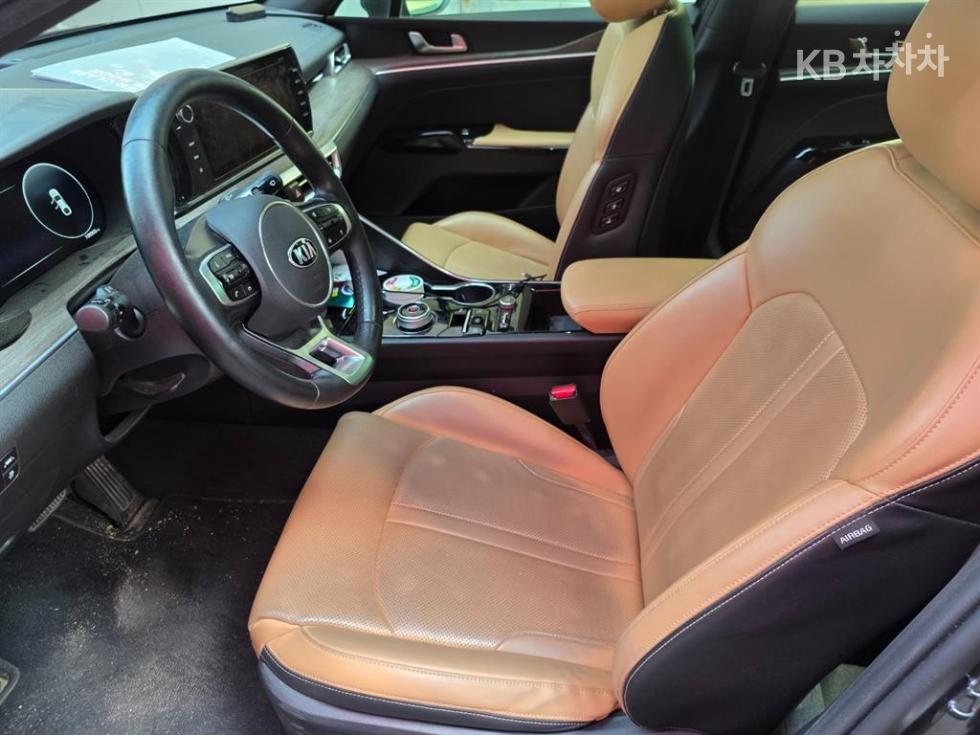 2021 - kia k5