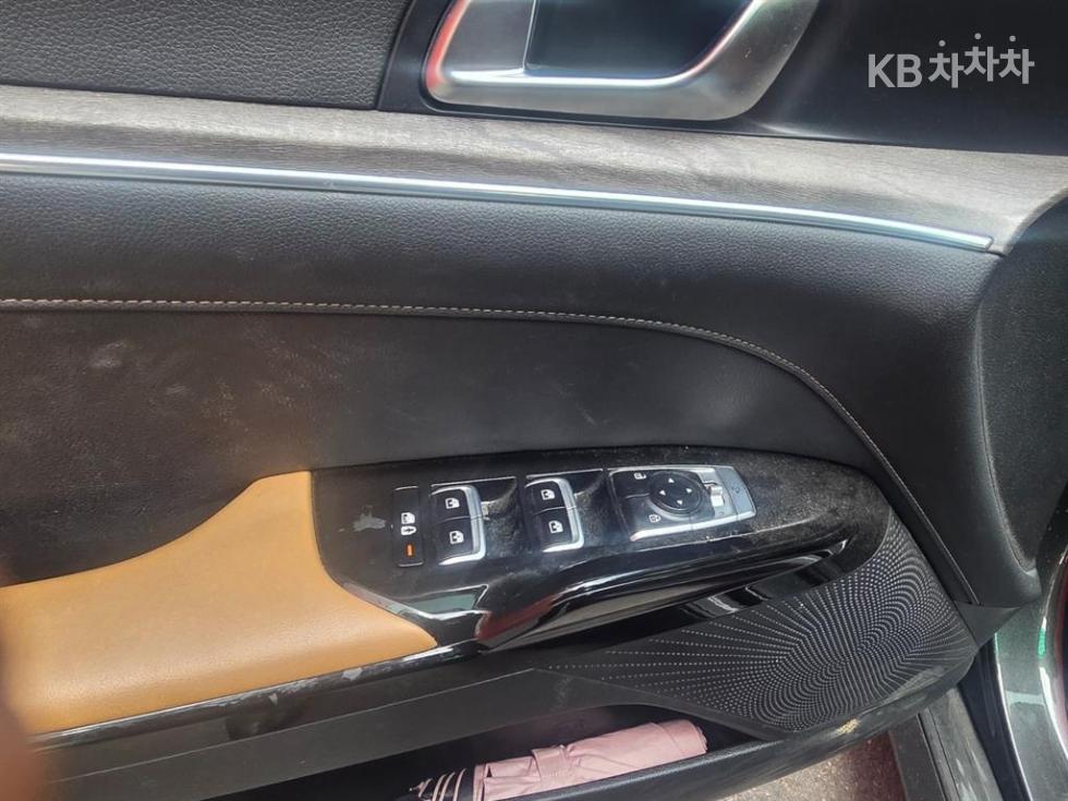 2021 - kia k5