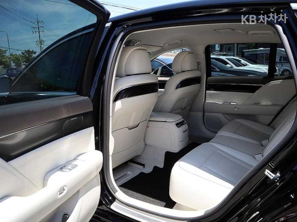 2022 Genesis G90(RS4) photo