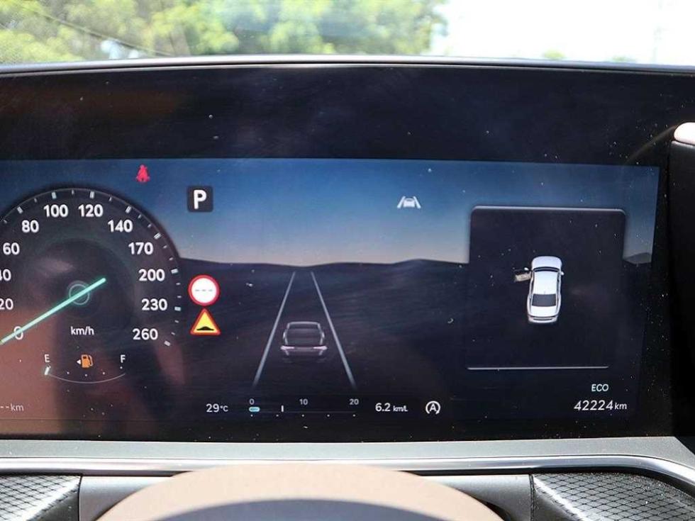 2022 Genesis G90(RS4) photo