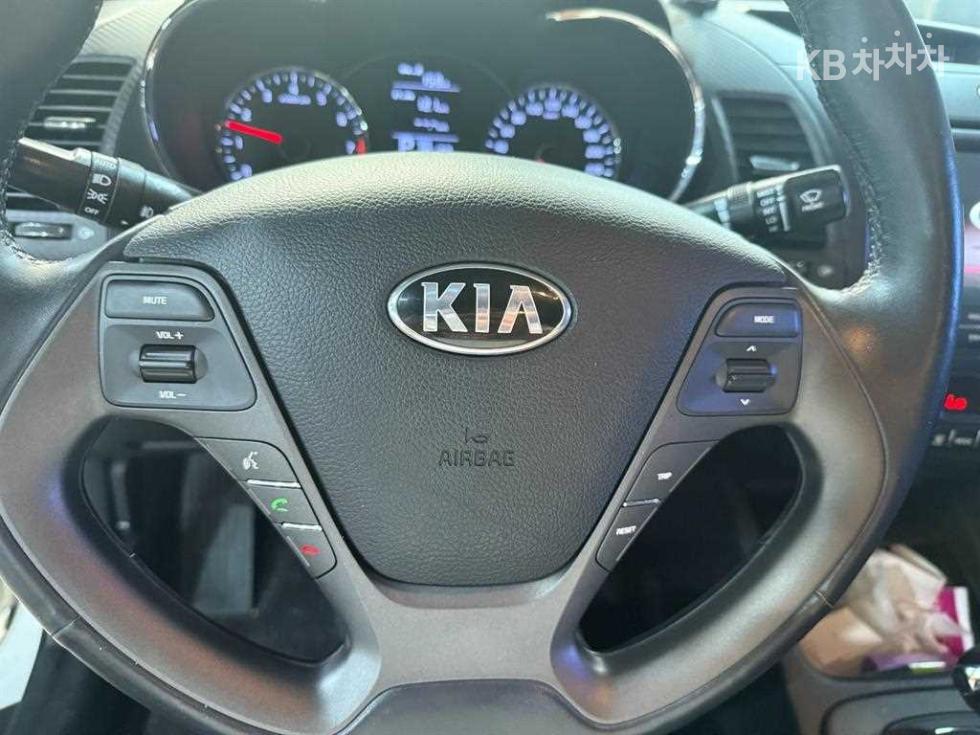 2013 - kia k3