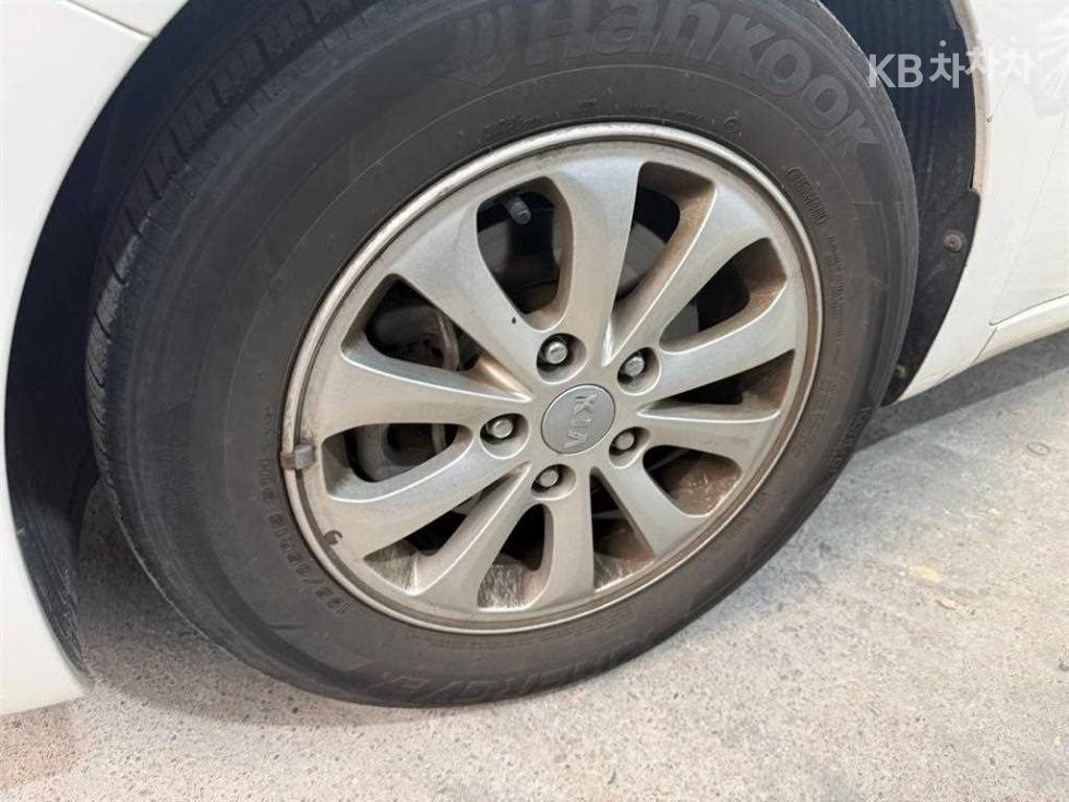 2013 - kia k3