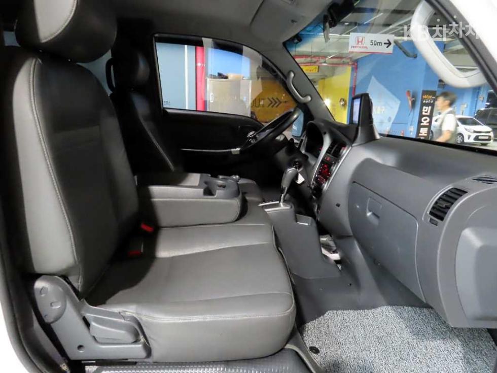 2019 - kia bongo iii