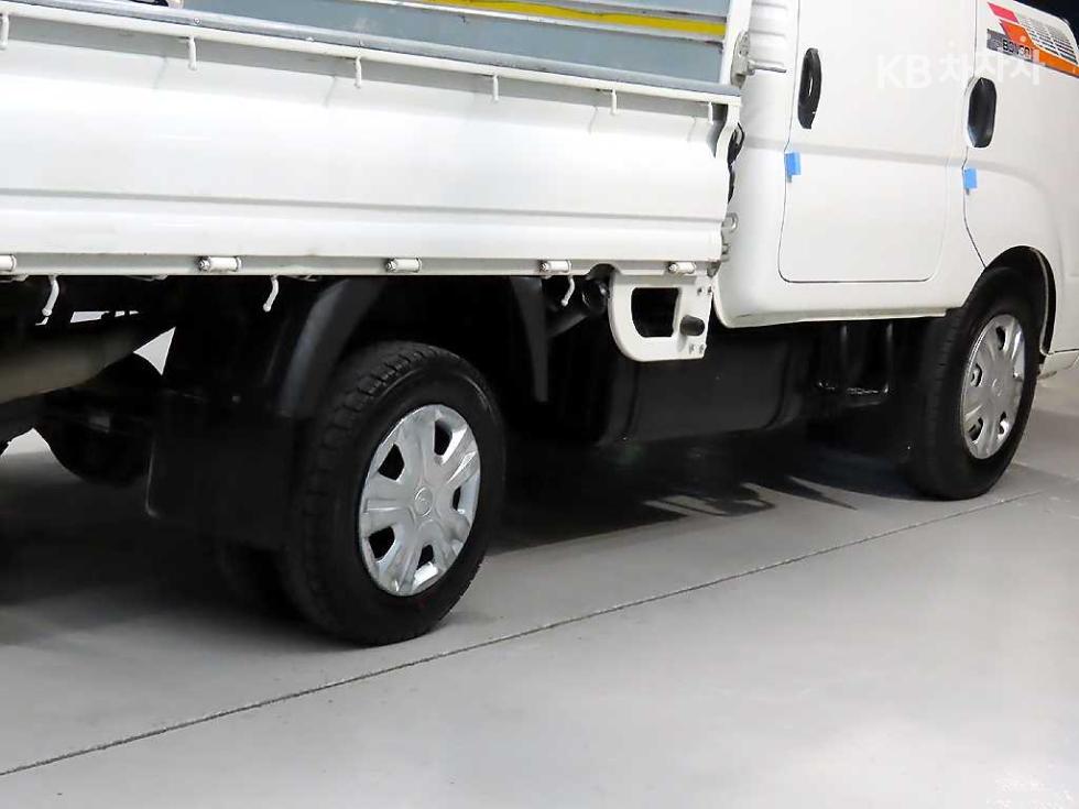 2019 - kia bongo iii