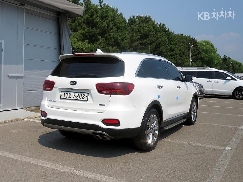 2018 - kia sorento