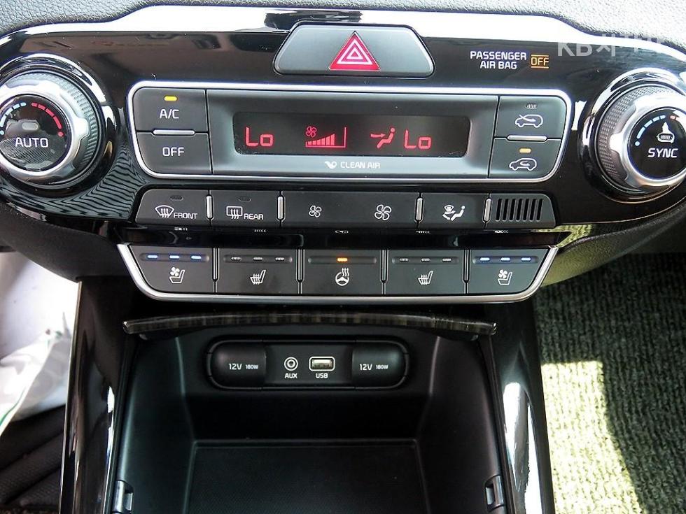 2018 - kia sorento