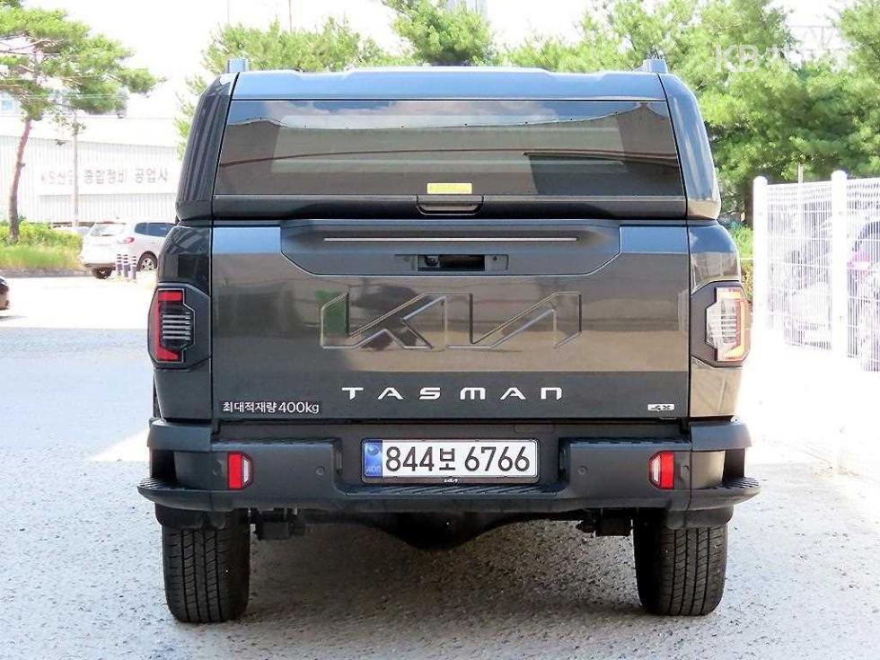 2026 - kia tasman