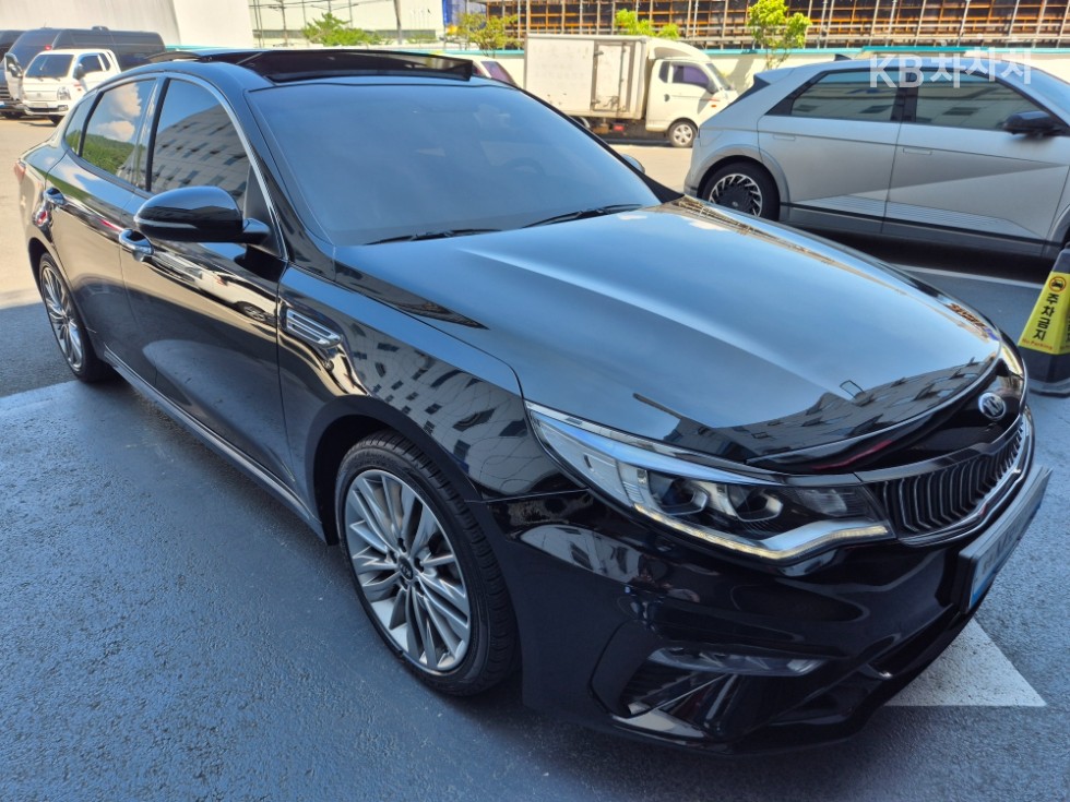2019 - kia k5