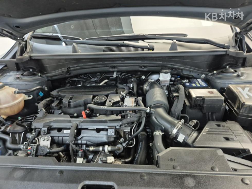 2022 - kia sportage