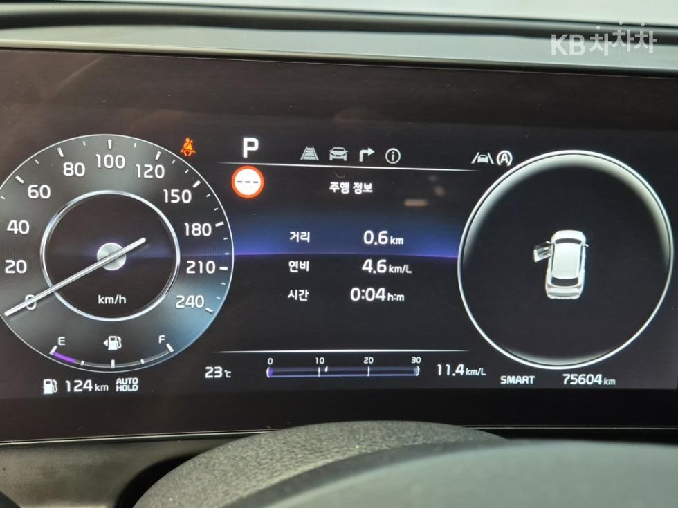 2022 - kia sportage
