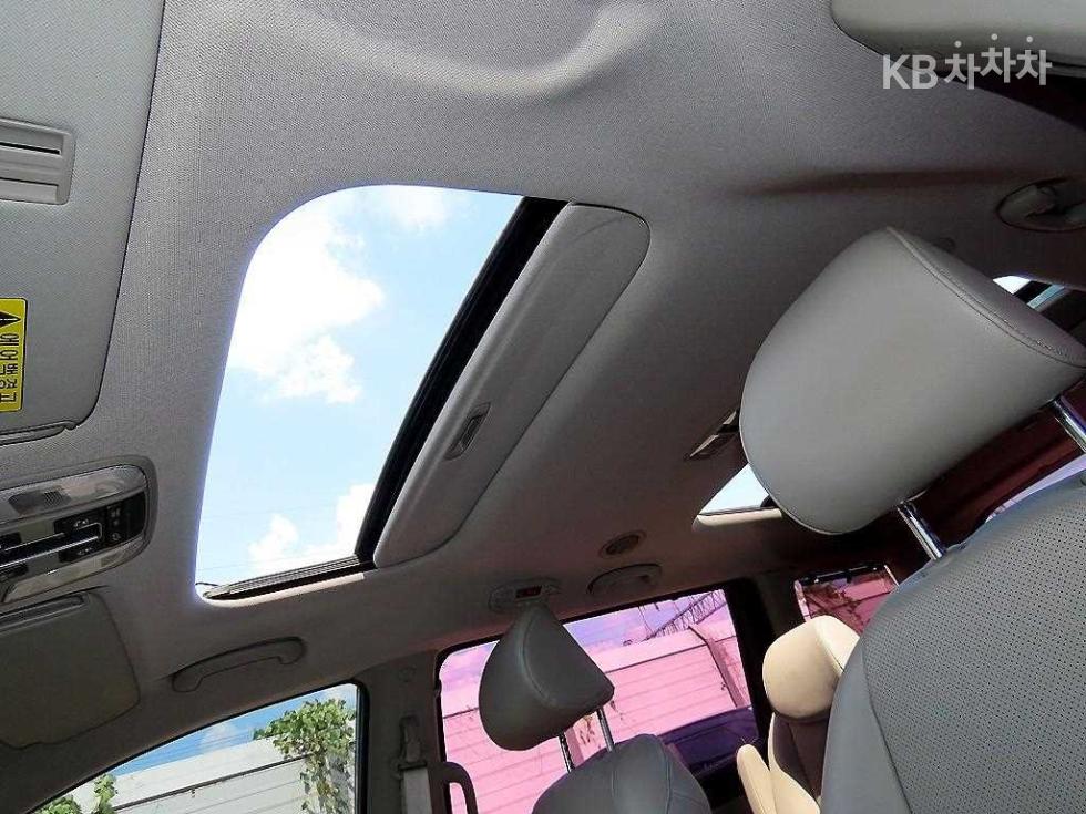 2016 - kia carnival