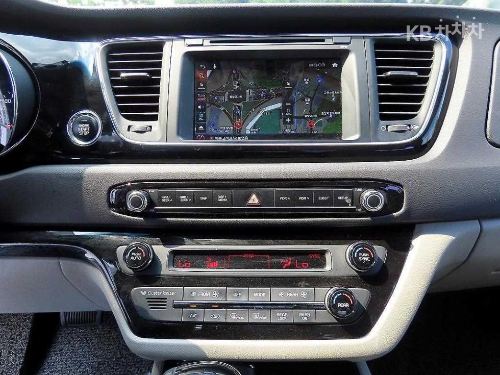 2016 - kia carnival