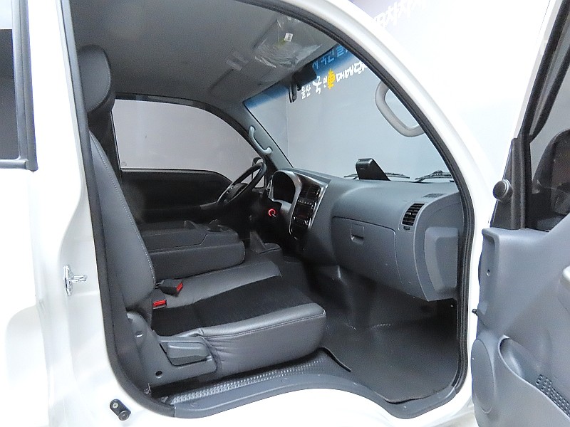 2022 - kia bongo iii