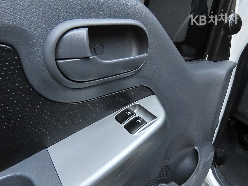 2022 - kia bongo iii