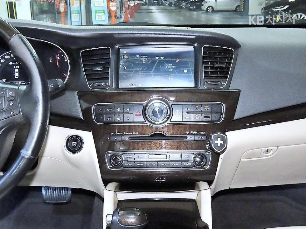 2013 - kia k7