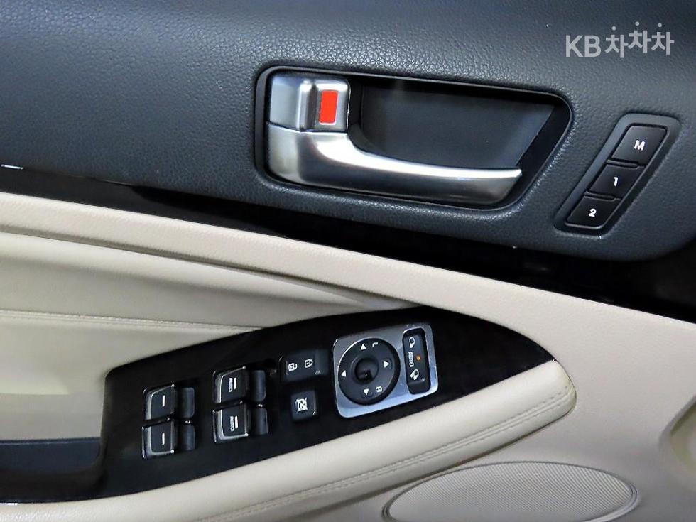 2013 - kia k7