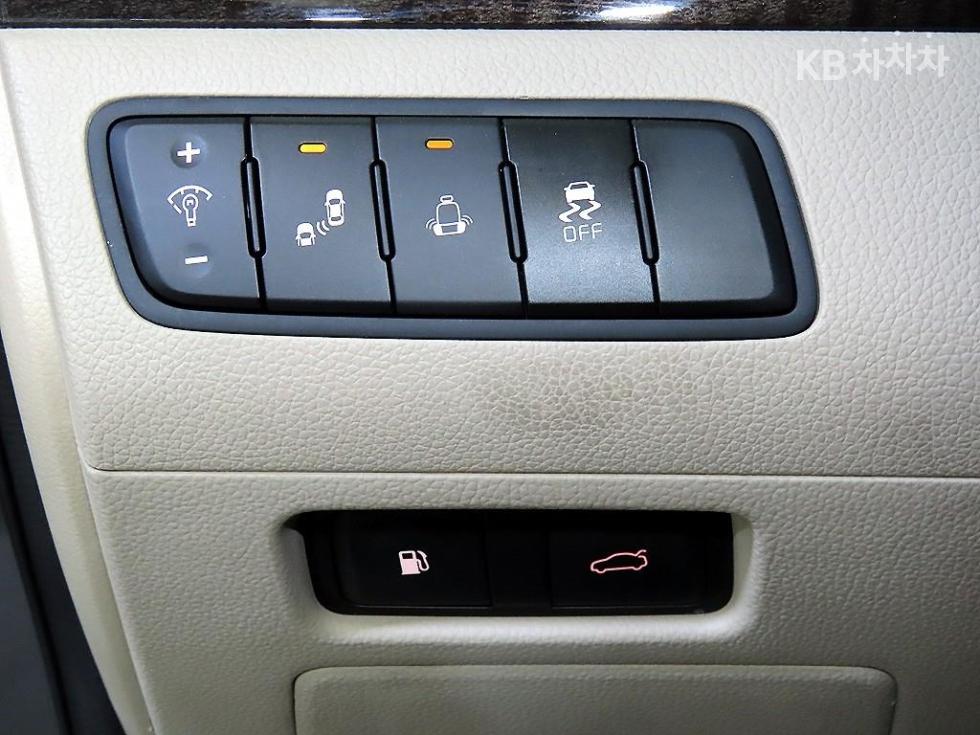 2013 - kia k7