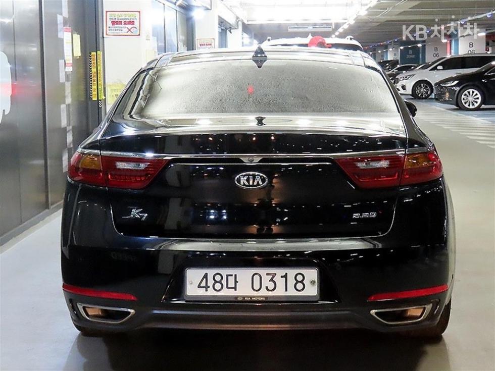2016 - kia k7