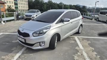Kia Carens 2.0 LPi 프레스티지 7인승 — foto 1
