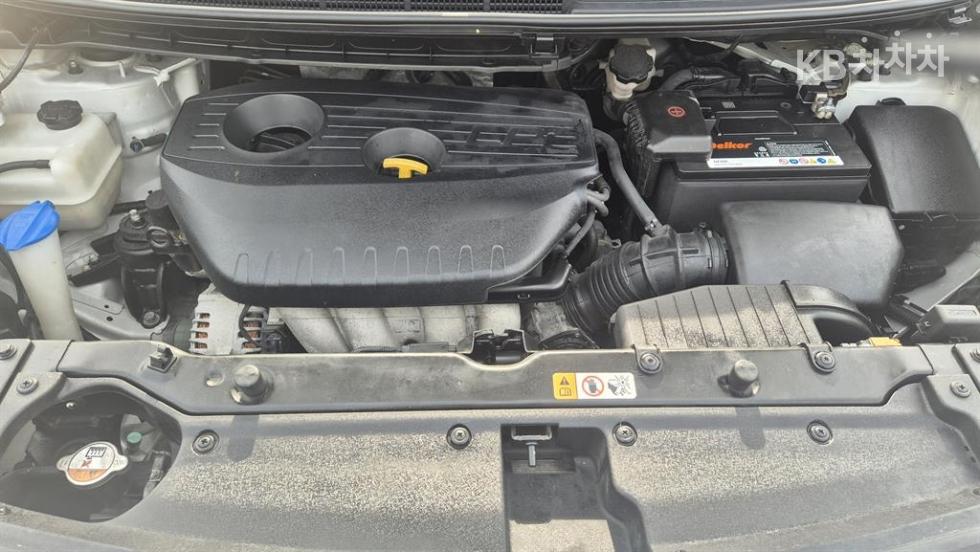Kia Carens — miniaturë 3