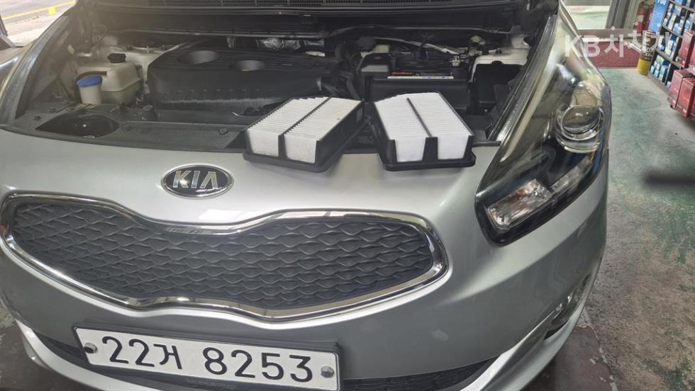 Kia Carens — miniaturë 19