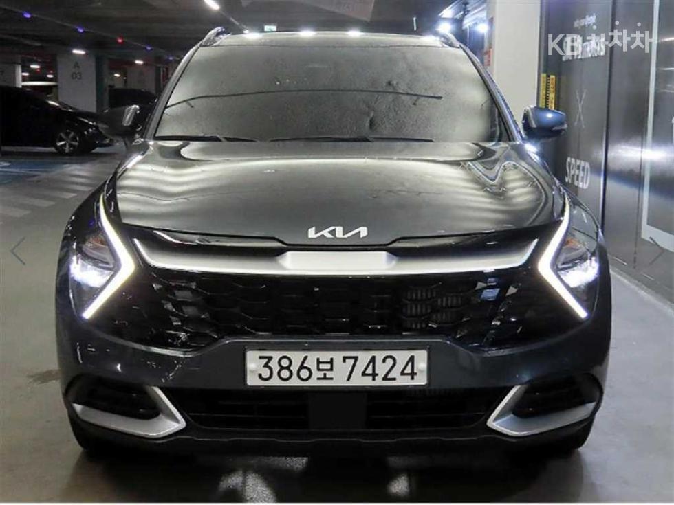 2022 - kia sportage