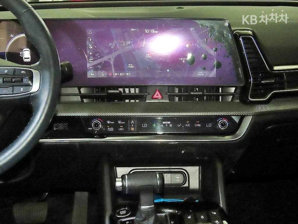 2022 - kia sportage