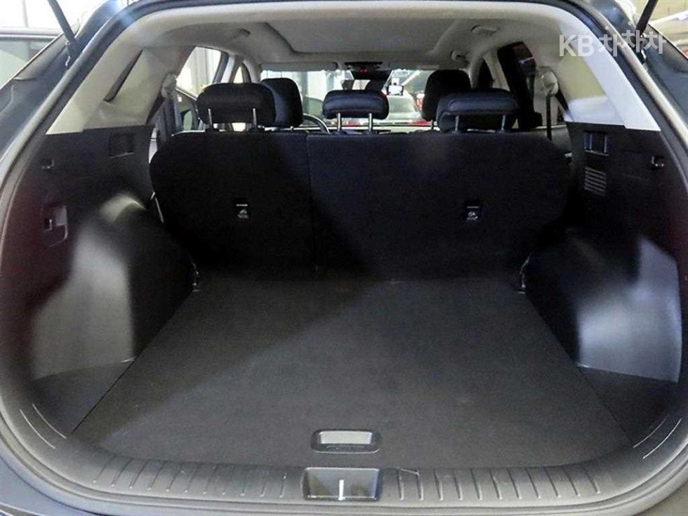 2022 - kia sportage