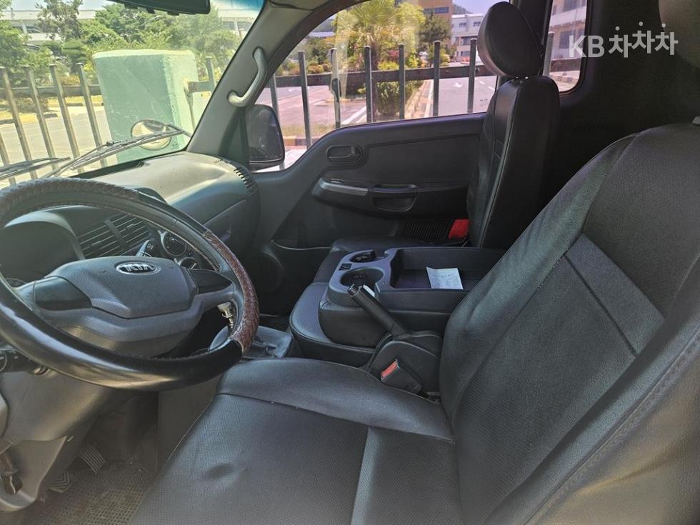 2014 - kia bongo iii