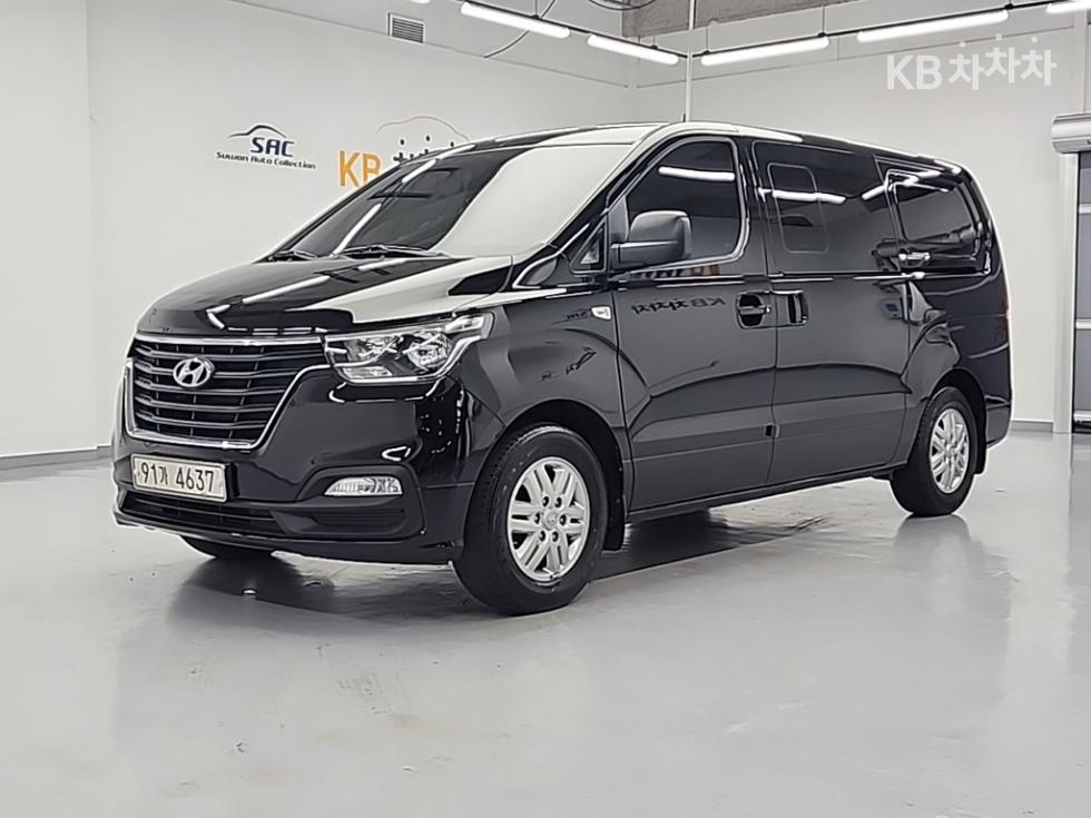 2021 hyundai starex 5 seater van modern