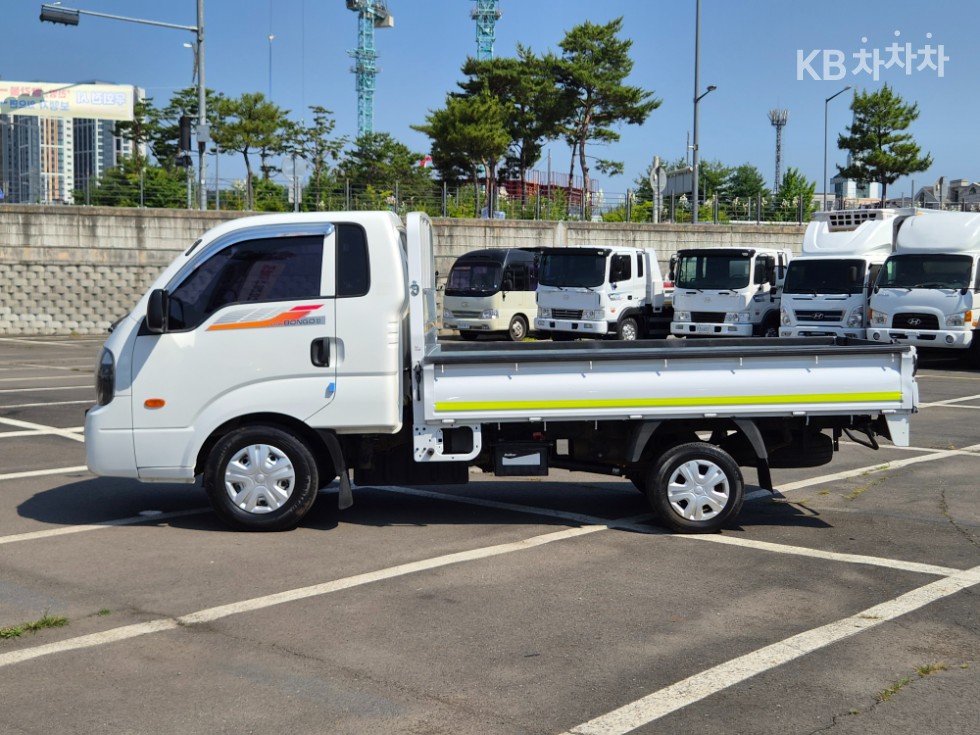 2018 - kia bongo iii
