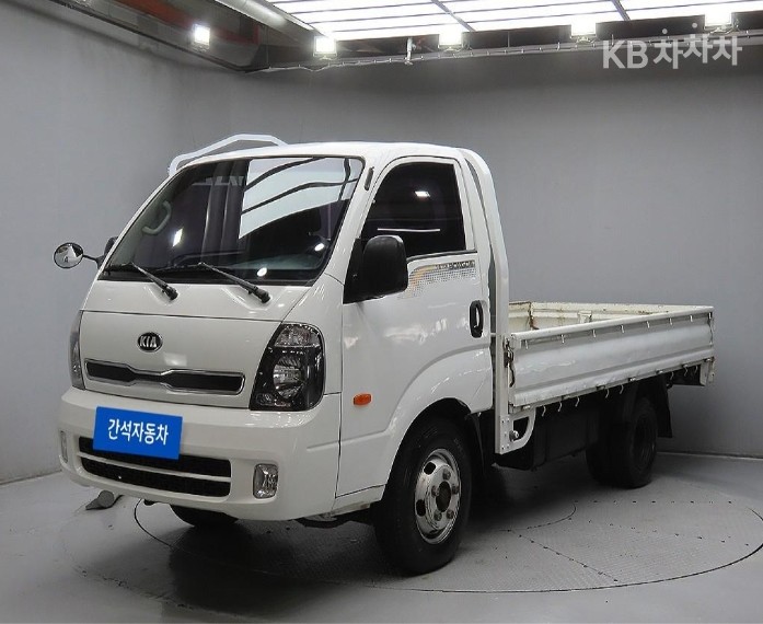 2013 - kia bongo iii