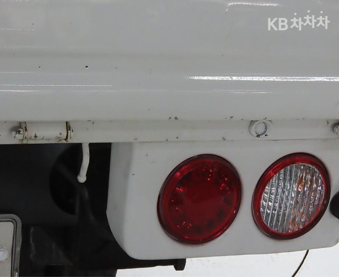 2013 - kia bongo iii