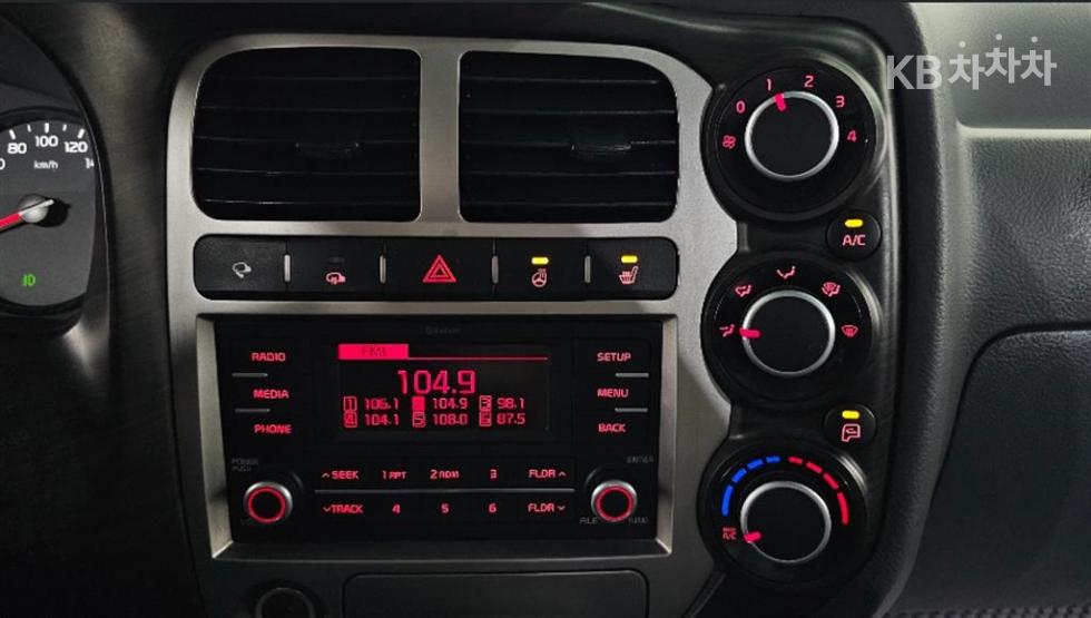 2017 - kia bongo iii