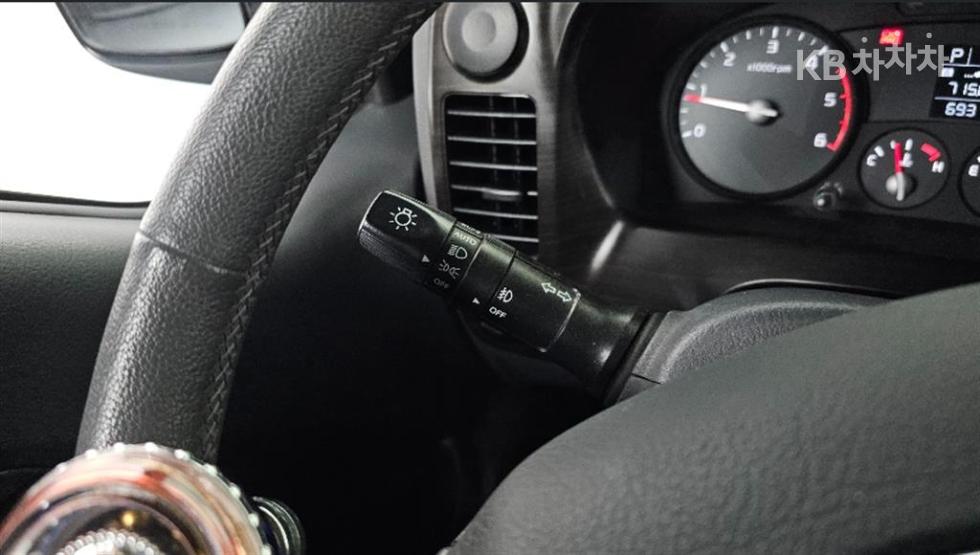 2017 - kia bongo iii
