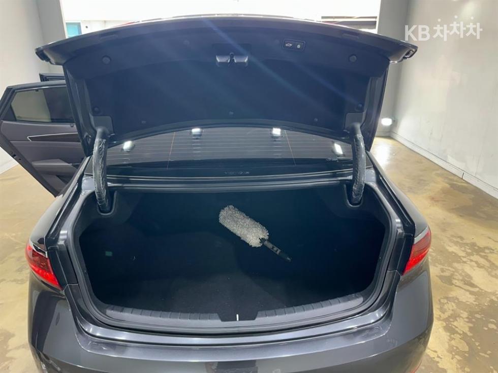 2018 - kia k7