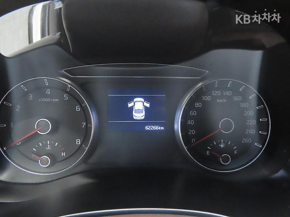 2019 - kia k7