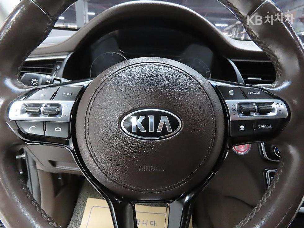 2019 - kia k7