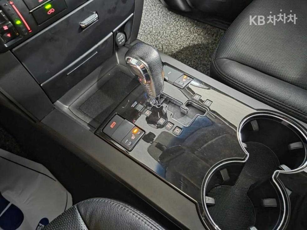2013 - kia mohave