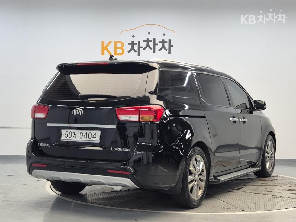 2016 - kia carnival